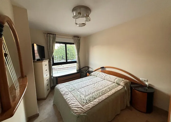 Piso Cercano Al Puerto Apartment